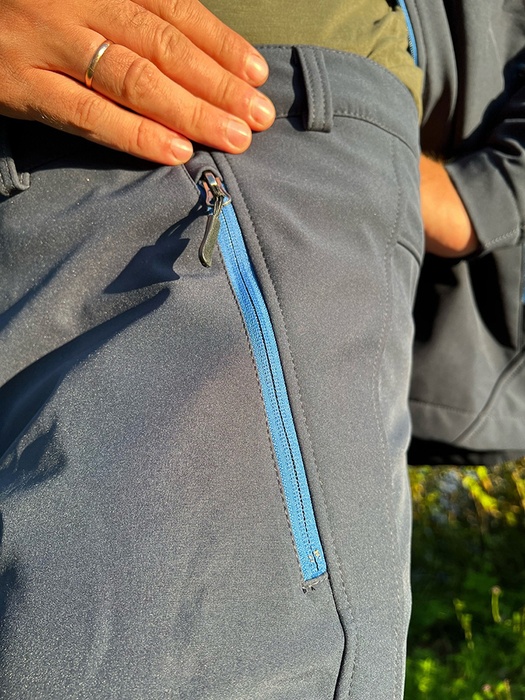 фото Демисезонный мембранный костюм для рыбалки KATRAN СИРИУС +5°C (СофтШелл, темно-синий)